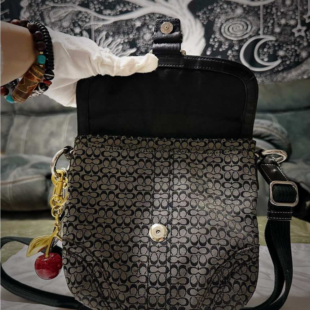 Vintage Coach soho shoulder bag Black and Gray Women's Bag - Picture 6 of 9